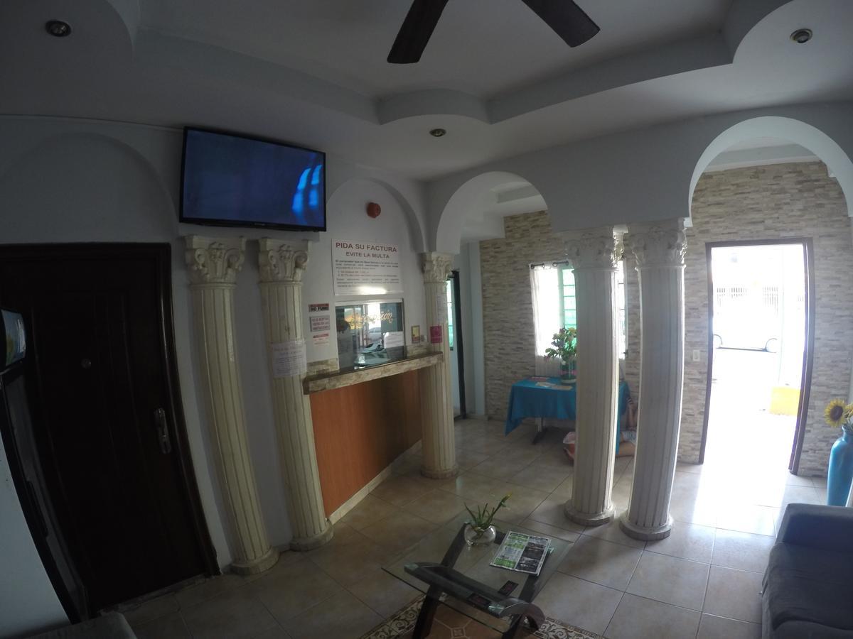 Backpacker Inn Панама Сити Екстериор снимка